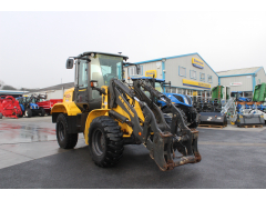 New holland W130B 2011 loader