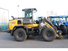 New Newholland W110D loader