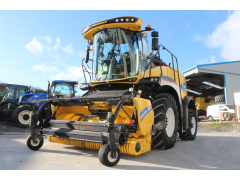 New Holland FR550 silage harvester 2016